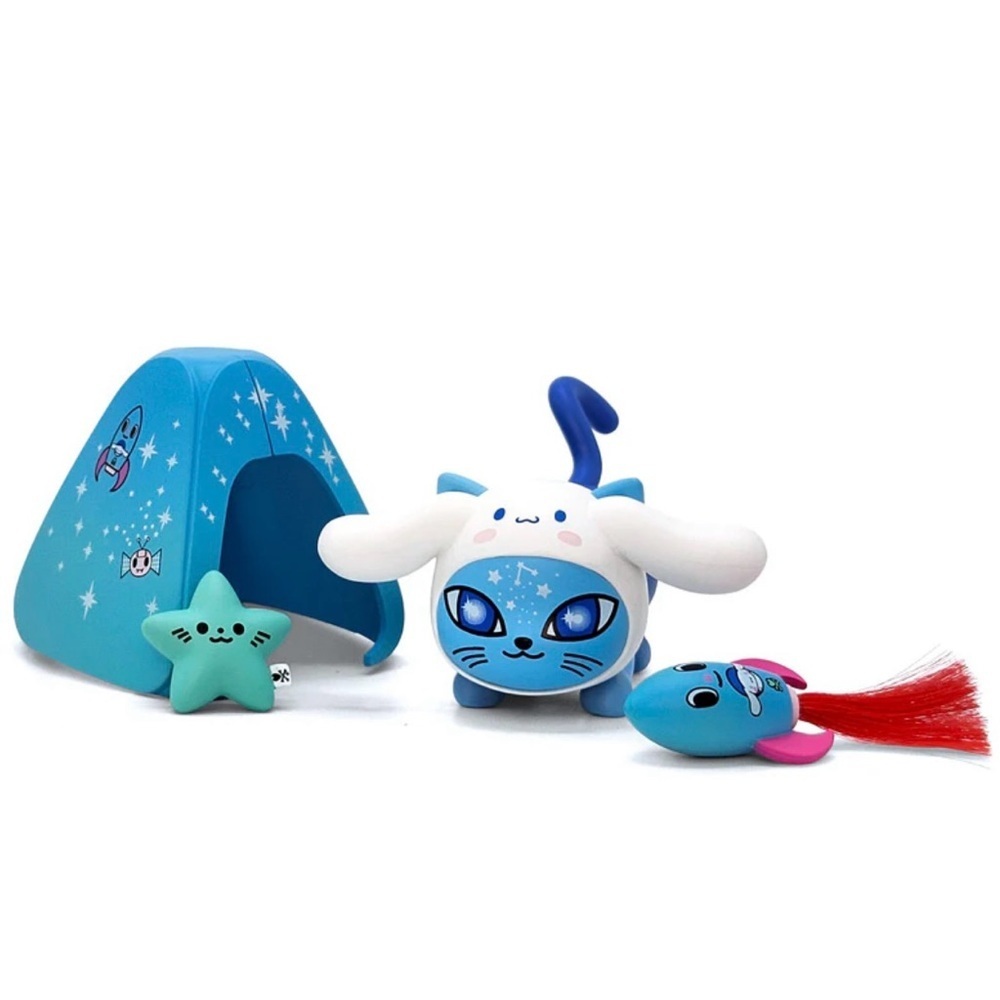 tokidoki x Hello Kitty and Friends Galactic Cat Figure - Cinnamoroll x Sky Kitty